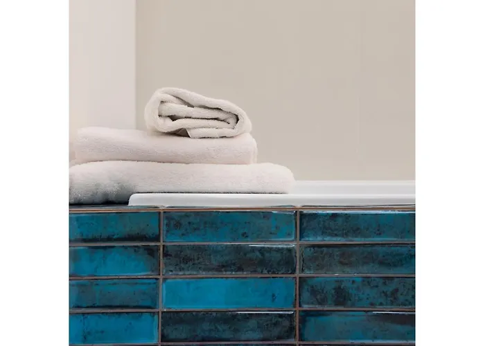 Wola Artistic Designer By Bookinghost * Warszawa