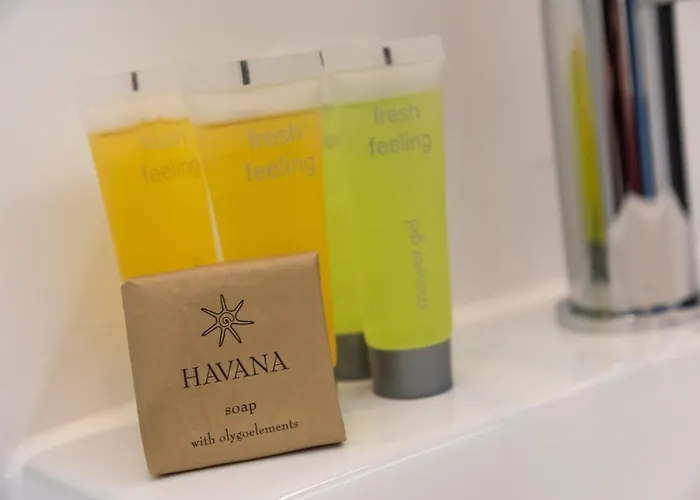 Wola Artistic Designer By Bookinghost Lejlighed