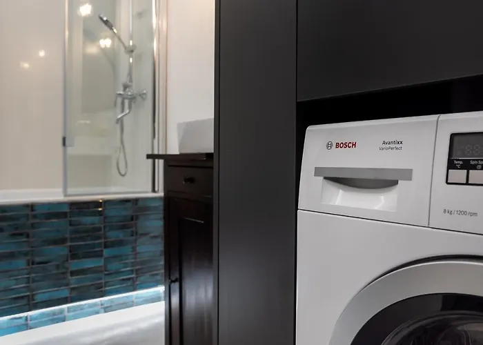 Lejlighed Wola Artistic Designer By Bookinghost *